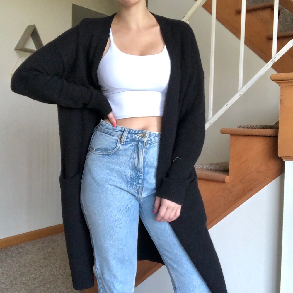 🔥Old Navy Long Caridgan - Picture 3 of 16